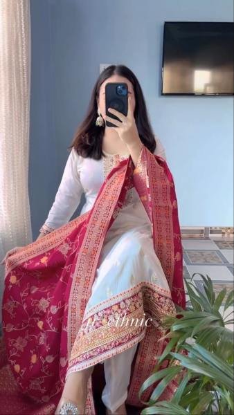 White Kanjivaram Silk 3-Piece Kurta with Dupatta and Hand Embroidery Work Embroidery Kurtis 