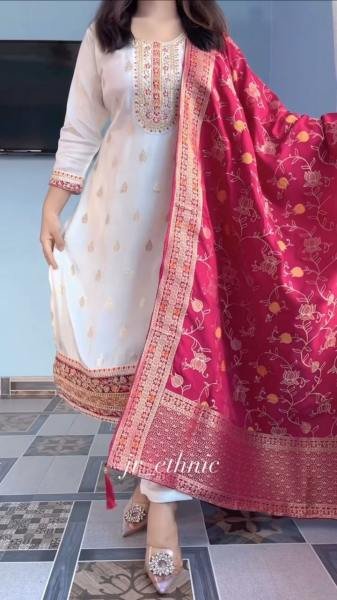 White Kanjivaram Silk 3-Piece Kurta with Dupatta and Hand Embroidery Work Embroidery Kurtis 