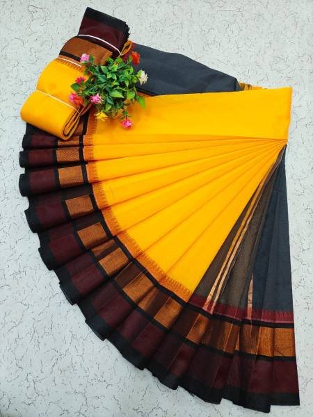 White Kerala Saree with Kottanji Korvai Border   Contrast Blouse At Wholesale Rates Cotton Sarees Wholesale