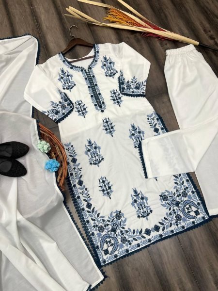 White Kurti Set With Cotton Embroidered Work   3 Piece Kurti Set