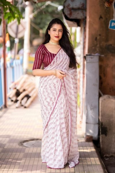 White Leheriya Printed Georgette Saree  Georgette Sarees Wholesale