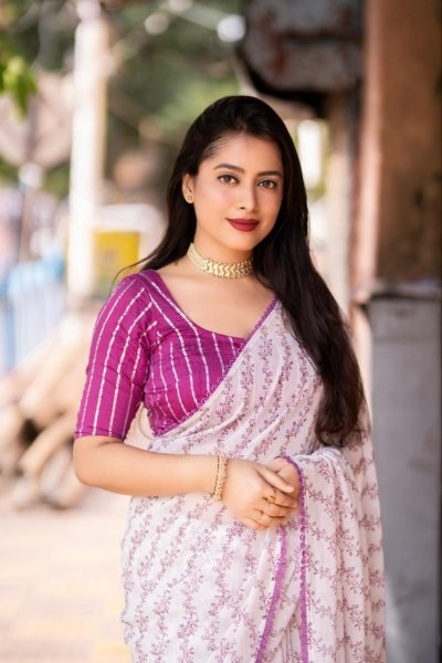 White Leheriya Printed Georgette Saree  Georgette Sarees Wholesale