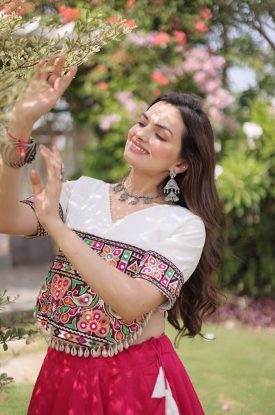 White Pink Festival Wear Lehenga Choli with Kutchi Gamthi Embroidery and Codi Lace Navratri Lehnega Choli