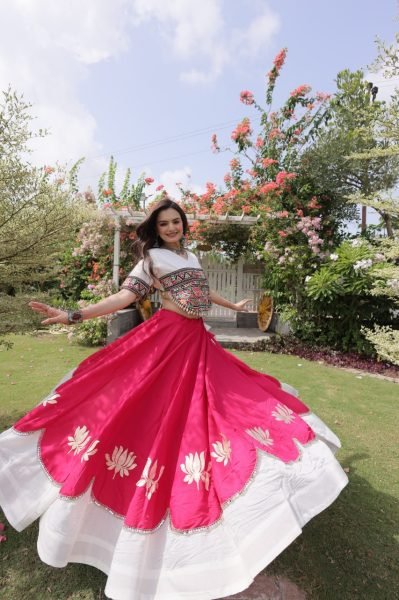 White Pink Festival Wear Lehenga Choli with Kutchi Gamthi Embroidery and Codi Lace Navratri Lehnega Choli