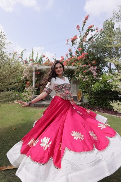 White Pink Festival Wear Lehenga Choli with Kutchi Gamthi Embroidery and Codi Lace Navratri Lehnega Choli