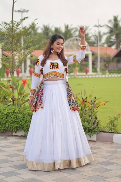 White Cotton Gamthi Work Navratri Lehenga with Koti and Kodi Lace Full Flare for Garba Nights Navratri Lehnega Choli