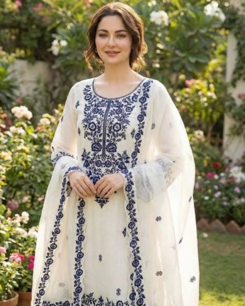 White Ready To Wear Embroidery Thread Work Farshi Plazzo With Four Side Lace Border Dupatta Ready To Wear Suit