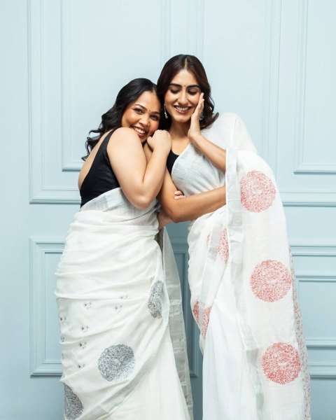 White Red Linen Cotton Digital Printed Saree with Silver Weaving at Wholesale Rate Printed Cotton Sarees Wholesale