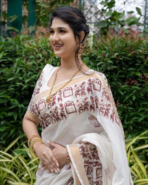 White Soft Linen Cotton Saree with Digital Print Border And Unstitched Blouse For Casual Wear Printed Cotton Sarees Wholesale