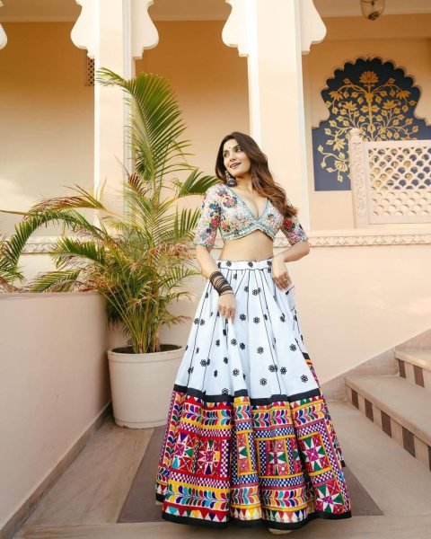 White Soft Peding Linen Printed Saree with Mirror Work and Matching Running Blouse Navratri Lehnega Choli