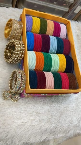 Wholesale Velvet Bangles Set with Diamond Shadow and Decorative Accessories Fashion Accessories Wholesale