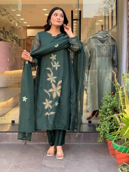 Wholesale Vichitra Silk Embroidered Kurti Pant Dupatta Set with Nazmin Dupatta  for Resellers and Retailers Embroidery Kurtis 