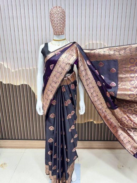 Wine Black Lichi Silk Saree with Weaving Border Elegant Festive Wear Banarasi Saree Wholesale