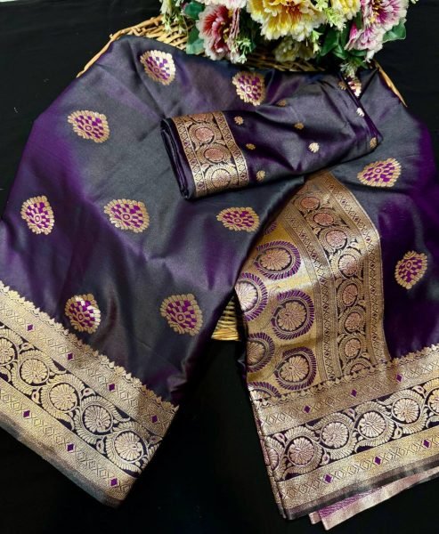Wine Black Lichi Silk Saree with Weaving Border Elegant Festive Wear Banarasi Saree Wholesale