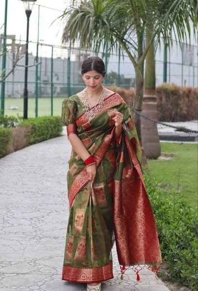 Women Banarasi Soft Silk Saree  Banarasi Saree Wholesale