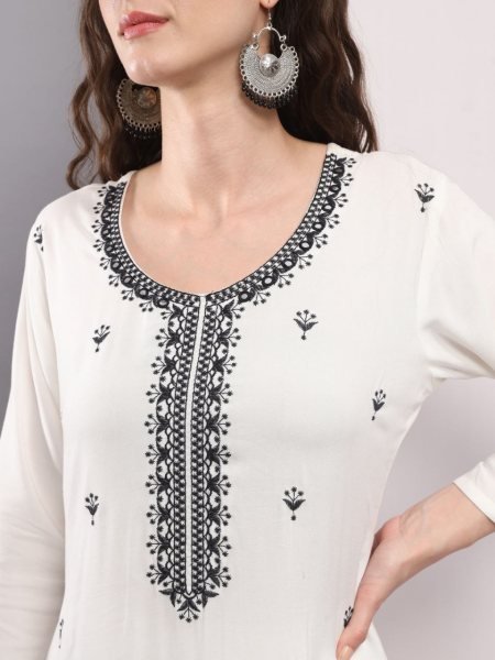 Women Cotton Kurta Pant With Chanderi Dupatta 3 Piece Kurti Set