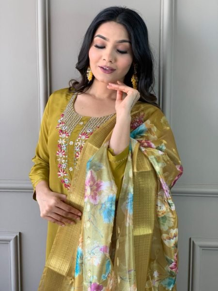 Best Rate Embroidered Chanderi  Silk Kurta Set 3 Piece Kurti Set