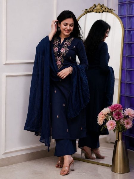 Women s Boutique Collection Slub Cotton Embroidered Ready to Wear Kurti with Pant And Nazmin Dupatta   Kurtis