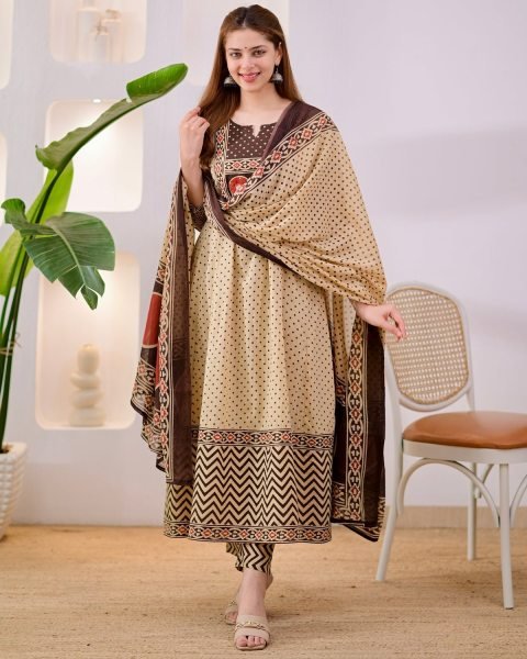 Women's Cream Jaipuri Pure Cotton Kurta Pant Dupatta Set with Hand Work Neck Anarkali Kurtis 
