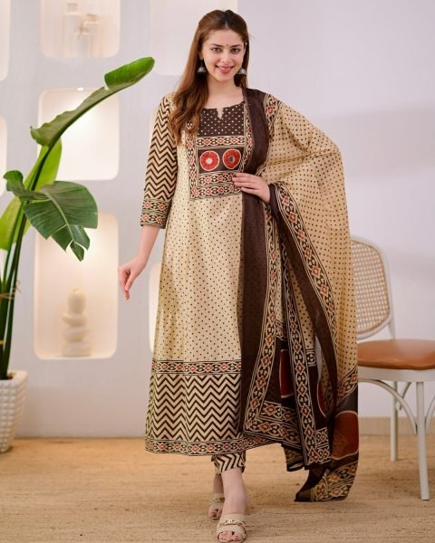 Women's Cream Jaipuri Pure Cotton Kurta Pant Dupatta Set with Hand Work Neck Anarkali Kurtis 