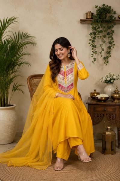 Women s Delightful Yellow Pure Viscose Chanderi Suit Set with Matching Pant and Embroidered Chanderi Dupatta Embroidery Kurtis 