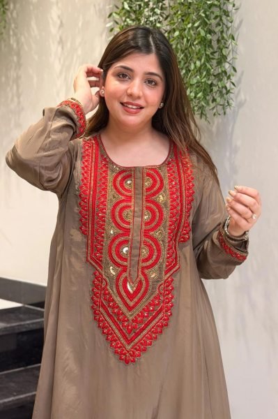 Women's French Crepe Embroidery Top with Plain Bottom For Women Comfortable All-Day Wear Embroidery Kurtis 