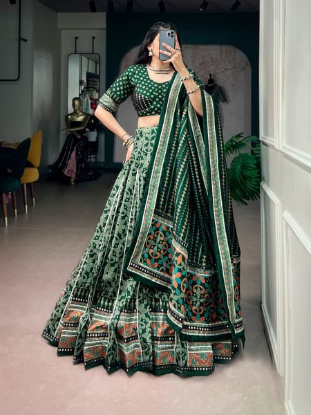 Women s Green Tasar Silk Garba Lehenga Choli with Fully Stitched Blouse For Navarati Designer Lehenga Choli