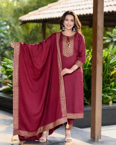 Women’s Maroon Rayon Khadi Print Kurti Dupatta Set For Everyday Wear 3 Piece Kurti Set
