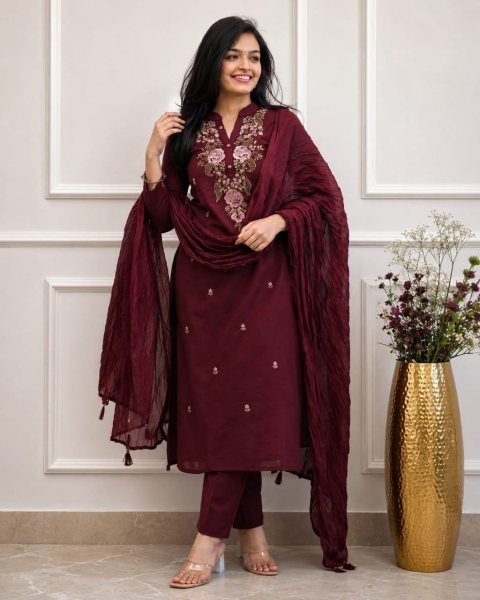 Women s Slub Cotton Embroidered 3 Piece Suit Set with Nazmin Dupatta For Women Traditional Wear Embroidery Kurtis 