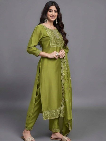 Women s Traditional And Comfortable Cotton Kurti with Organza Dupatta Plus Size Kurti / Gown