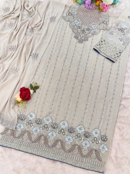 Women Semi-Stitched Fox Georgette Pakistani Long Suit with Khatli Work And Dupatta Pakistani Suits Wholesale