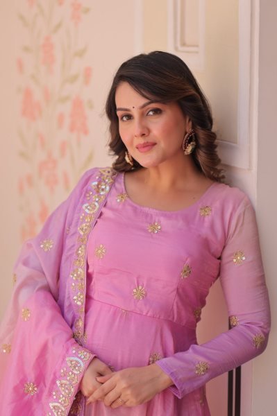 Womens Traditional Pink Anarkali Suit with Embroidered Dupatta Ethnic Wear for Festive Occasions Anarkali Kurtis 