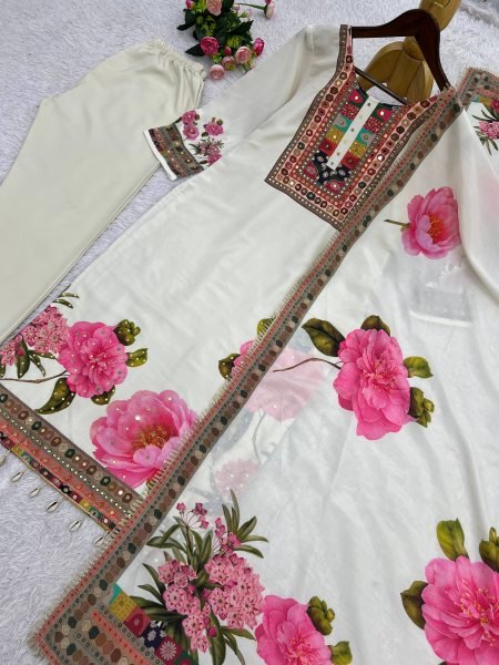 Workday Style Muslin Cotton digital Combined with real mirror print Kurti Set And Lace Border Dupatta Ready To Wear Collection