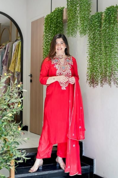 Xavira Red Viscose Shimmer Embroidered Suit Set with Organza Dupatta Embroidery Kurtis 