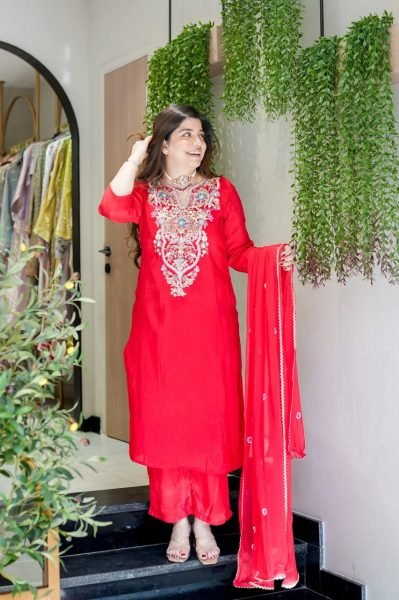 Xavira Red Viscose Shimmer Embroidered Suit Set with Organza Dupatta Embroidery Kurtis 