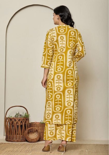Yellow Printed Ready to Wear Digital Print Kurti with Matching Pant for Everyday Wear Kurti With Bottom Wholesale