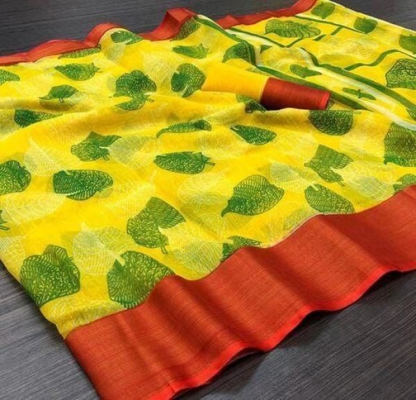 Soft Silk Saree with Traditional Zari Border and All-Over Weaving Design for Women